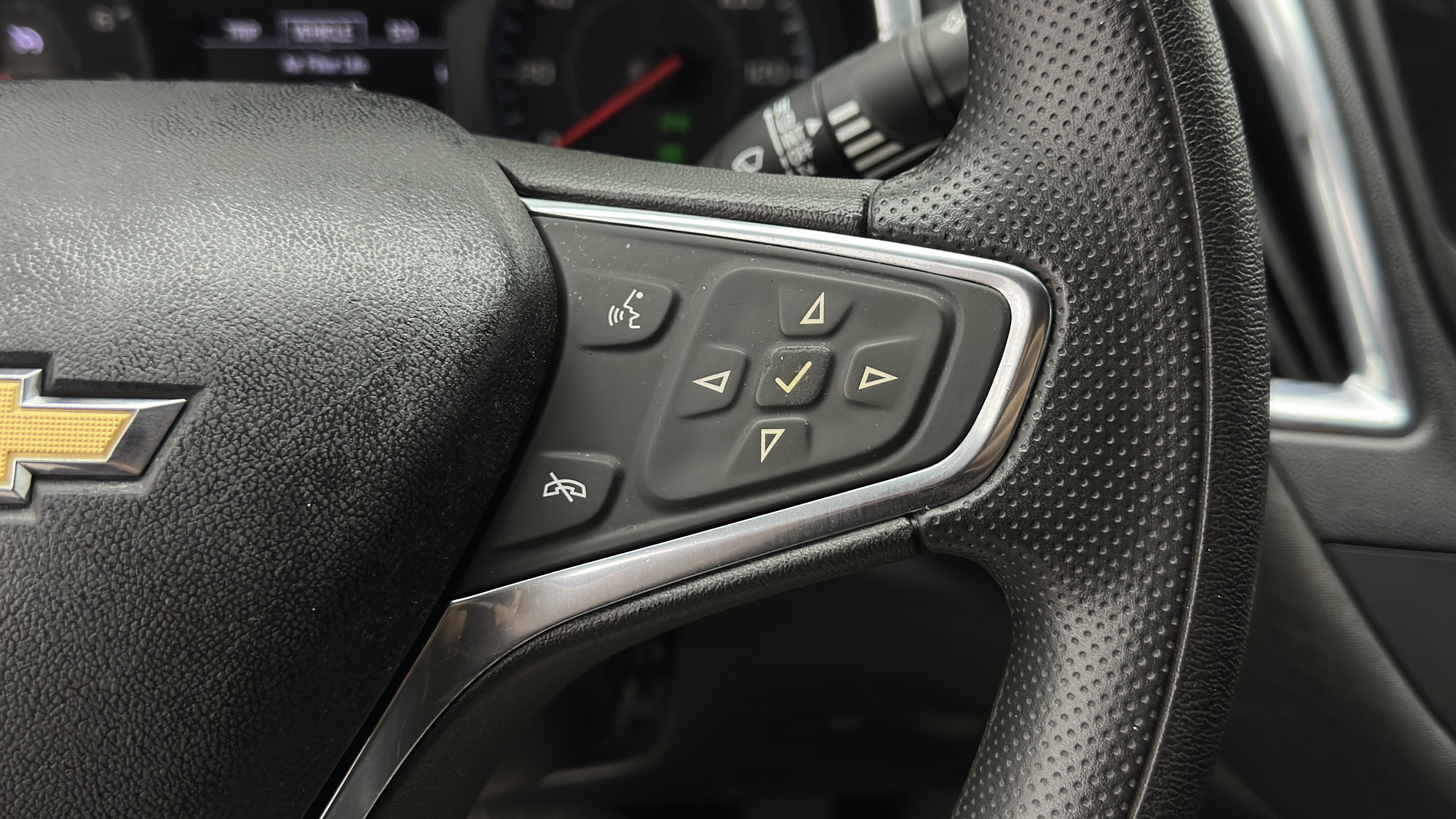 Used 2020 Chevrolet Malibu LT FWD image 22