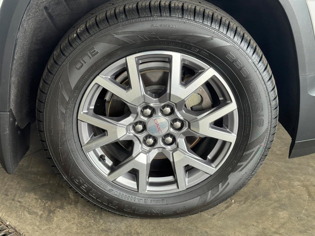 Used 2020 GMC Acadia SLT w/ Trailering Package AWD/4WD image 30