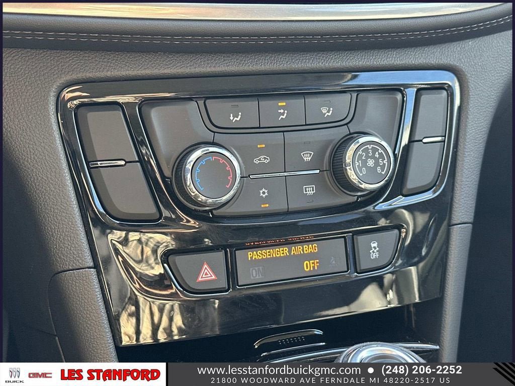 Used 2022 Buick Encore Preferred w/ Safety Package AWD/4WD image 31
