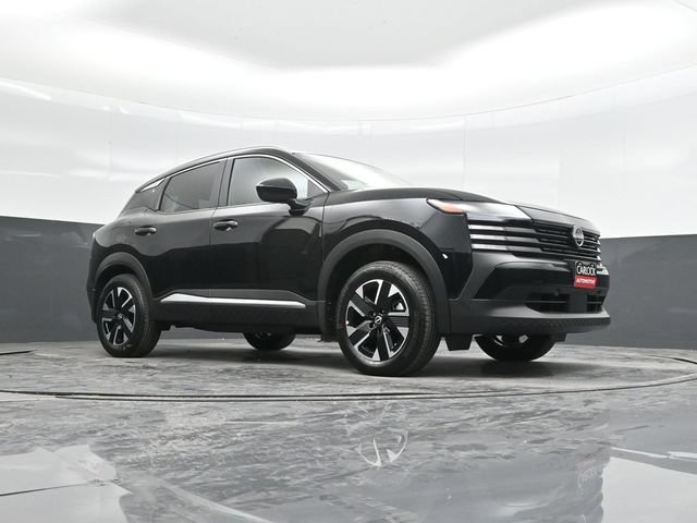 Used 2025 Nissan Kicks SV w/ SV Premium Package AWD/4WD image 31