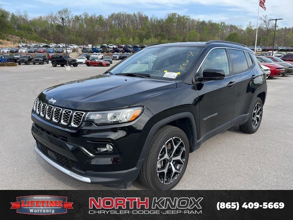 Used 2025 Jeep Compass Limited image 1
