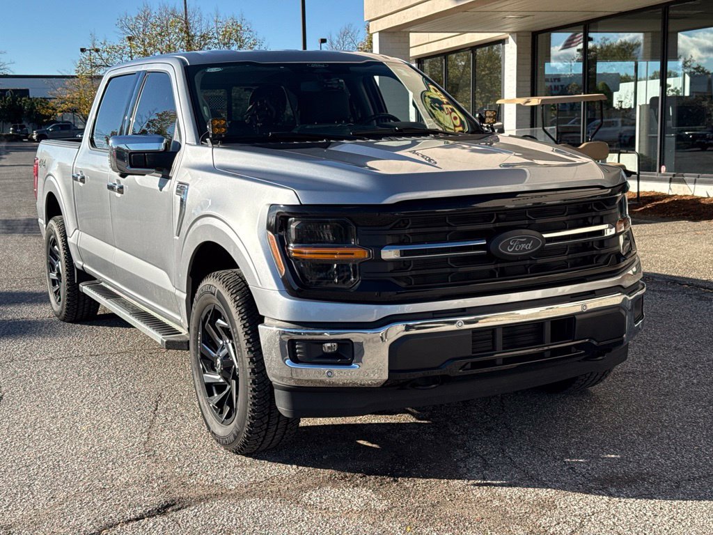Used 2024 Ford F150 XLT w/ Equipment Group 302A MID AWD/4WD image 19