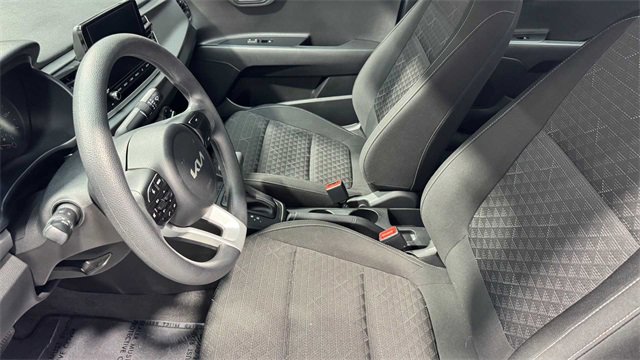 Used 2022 Kia Rio LX image 19