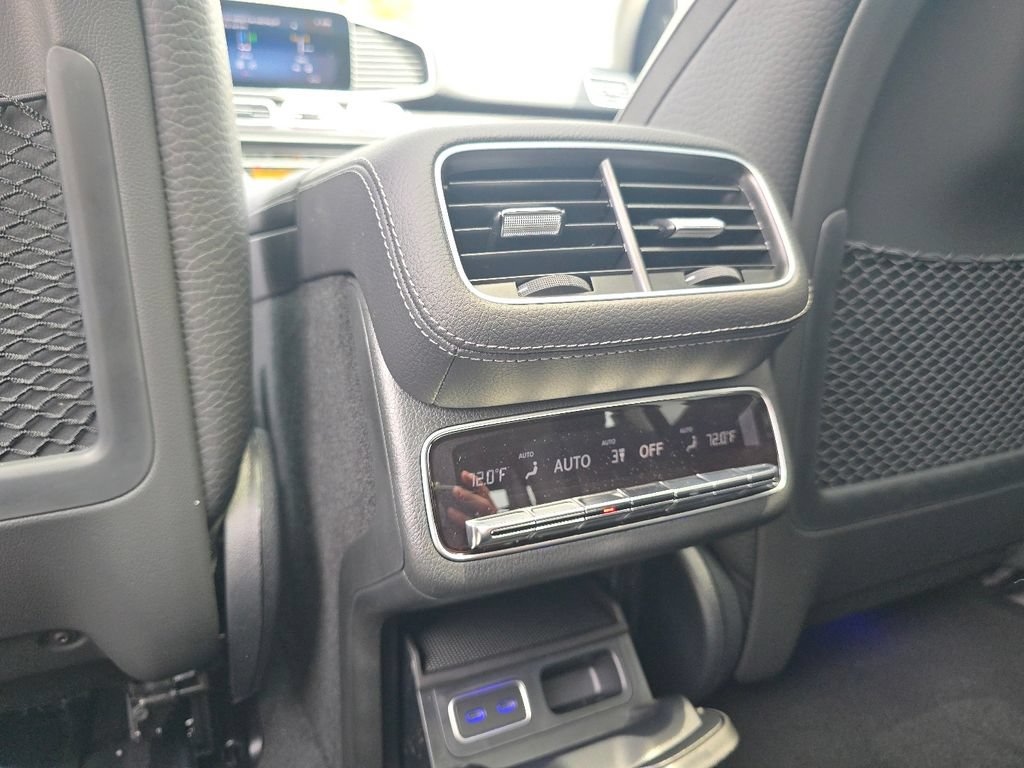 New 2026 Mercedes-Benz GLS 450 4MATIC image 27