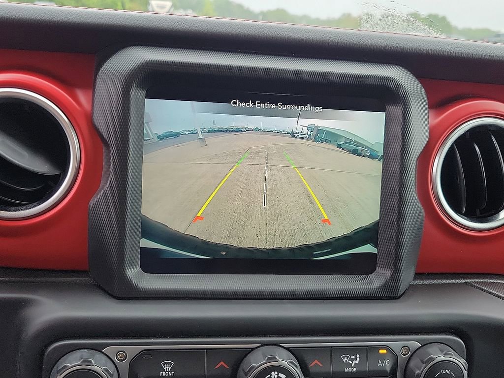 Used 2023 Jeep Wrangler Rubicon image 15