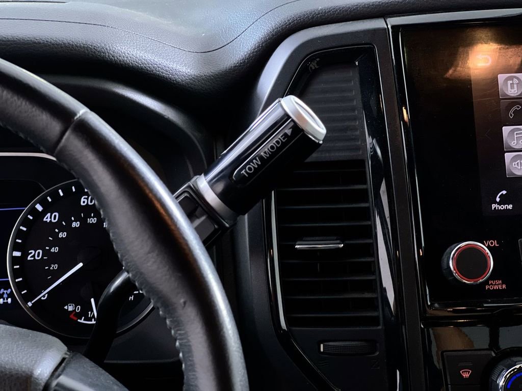 Used 2023 Nissan Titan SV w/ SV Convenience Package image 22