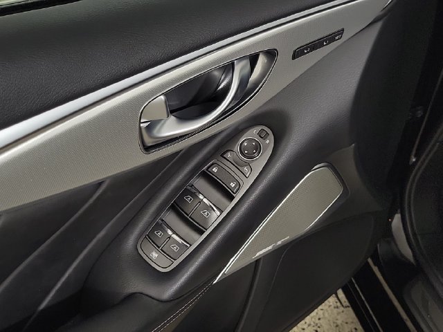 Used 2023 INFINITI Q50 Luxe w/ Cargo Package RWD image 20