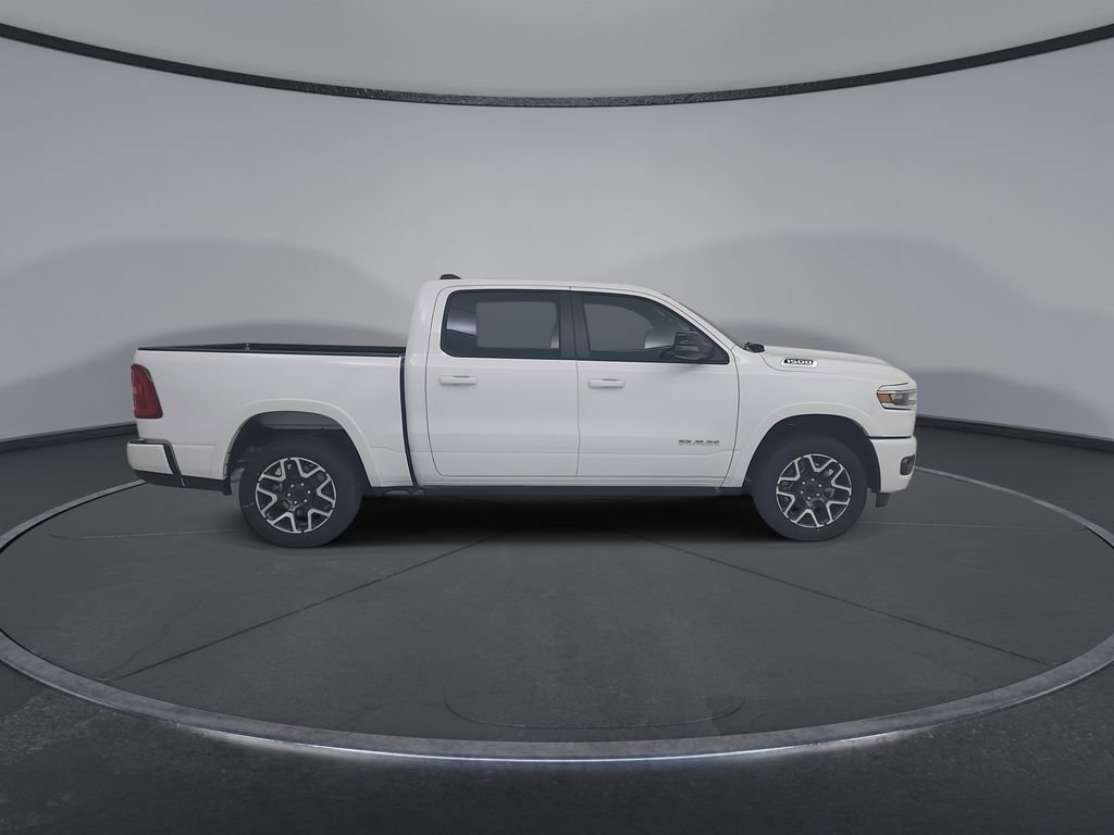 New 2026 RAM 1500 Laramie AWD/4WD image 17