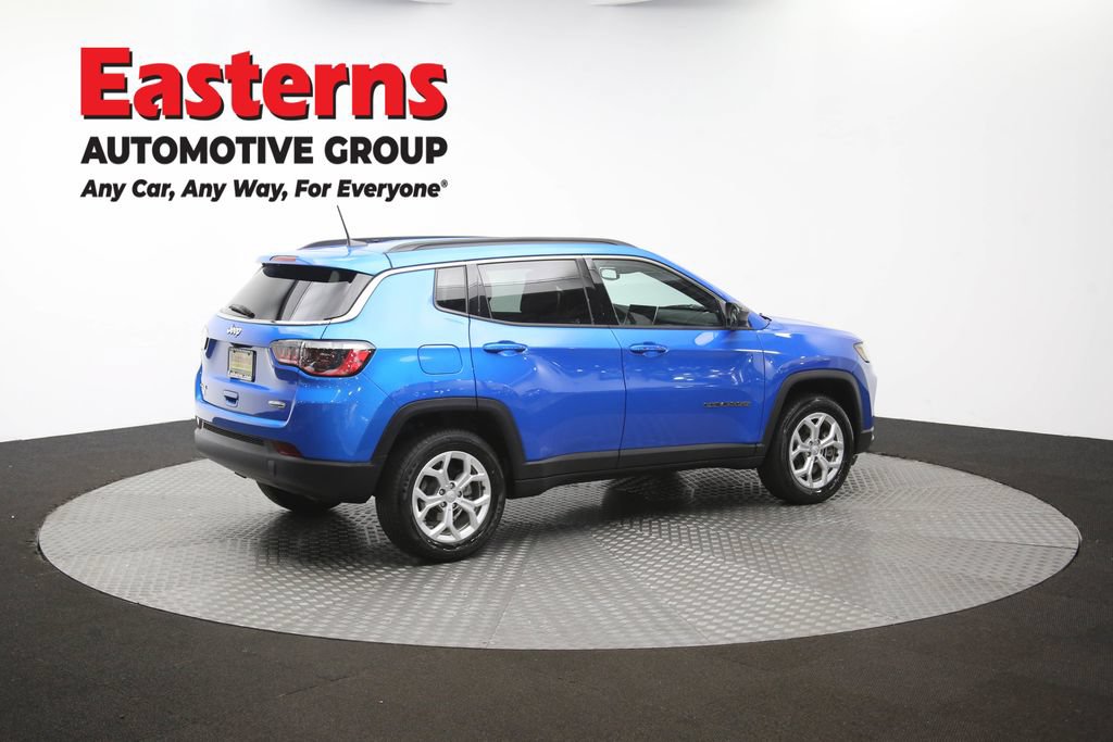 Used 2024 Jeep Compass Latitude AWD/4WD image 40