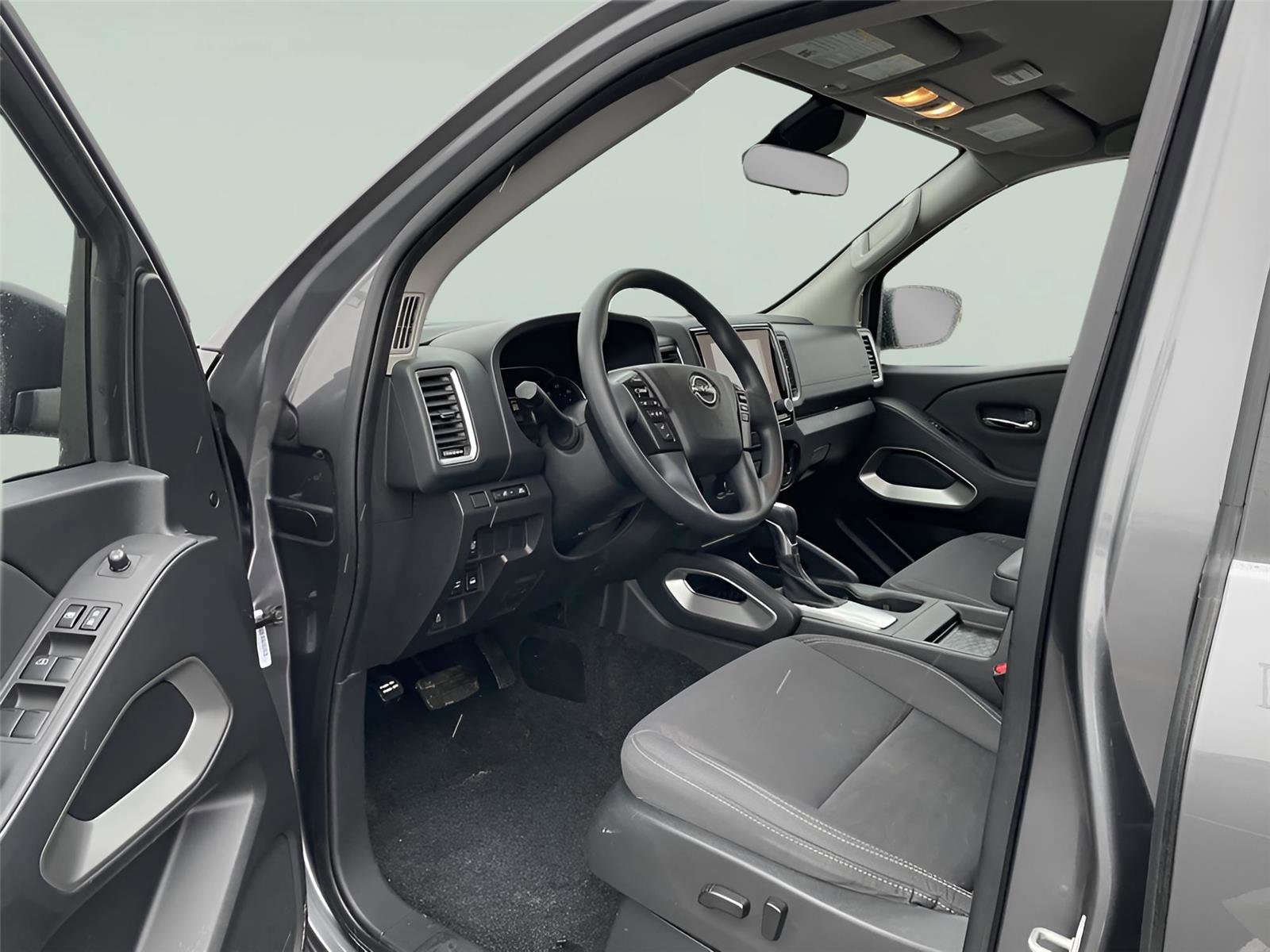 Used 2023 Nissan Frontier SV w/ Technology Package image 13