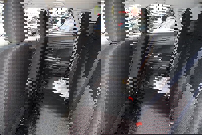 Used 2019 Mitsubishi Outlander Sport ES image 9