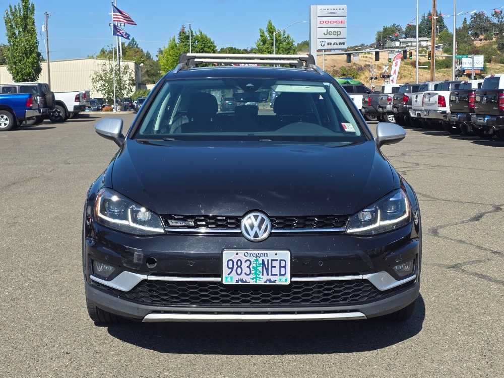 Used 2018 Volkswagen Golf Alltrack SEL AWD/4WD image 19