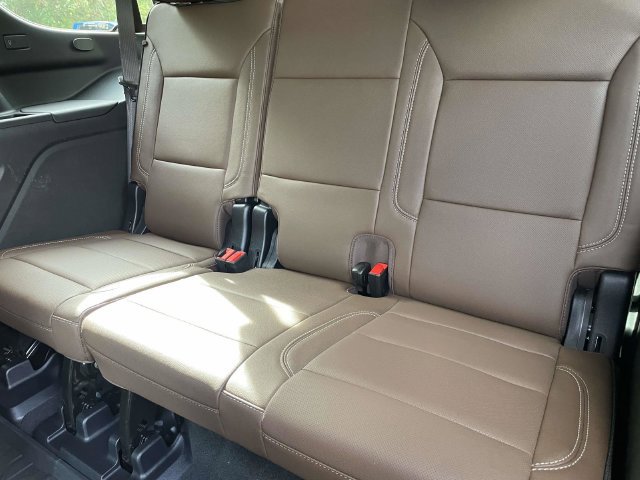 Certified 2025 Chevrolet Tahoe High Country AWD/4WD image 20