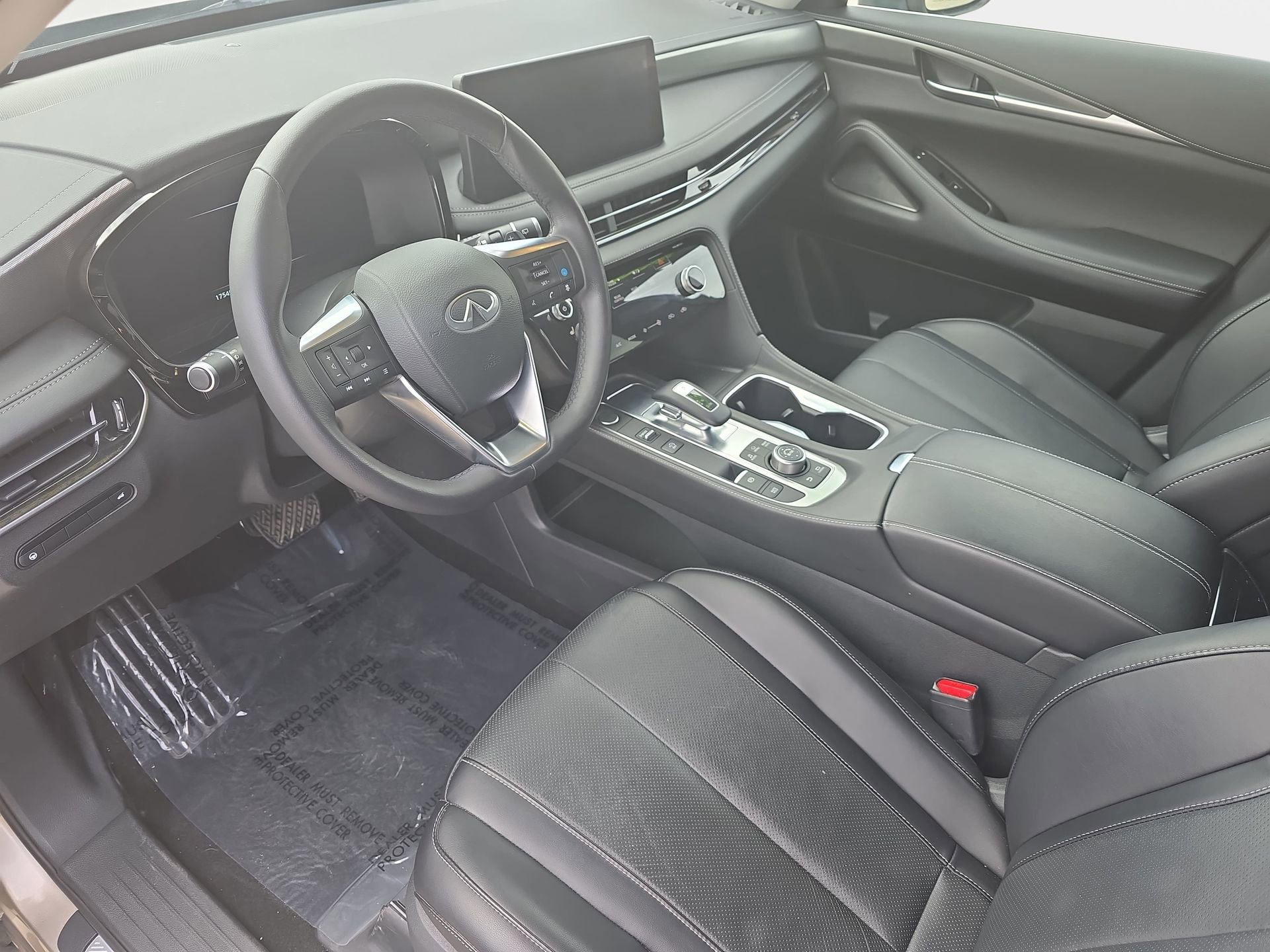 Certified 2024 INFINITI QX60 Luxe image 16