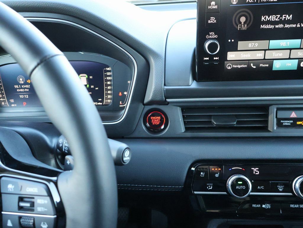 Certified 2025 Honda Pilot Elite image 28