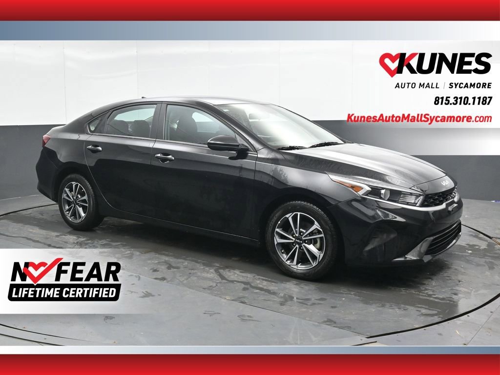 Used 2024 Kia Forte LXS image 1