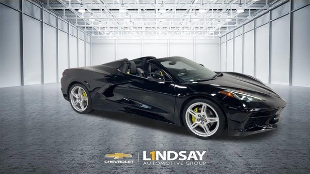Used 2022 Chevrolet Corvette Stingray Preferred Conv w/ 2LT image 3