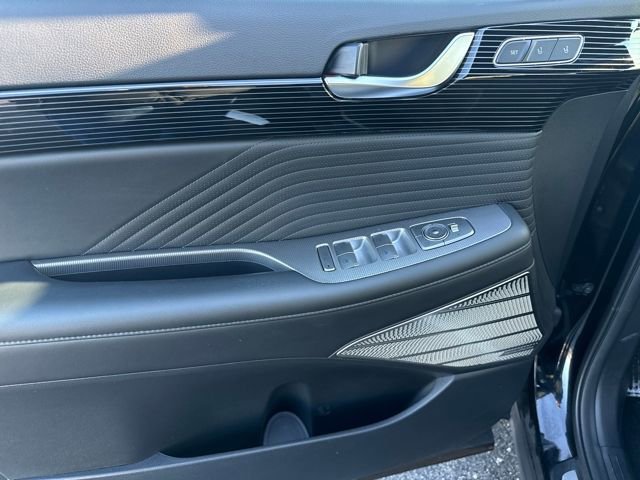 Used 2024 Hyundai Palisade Calligraphy image 9