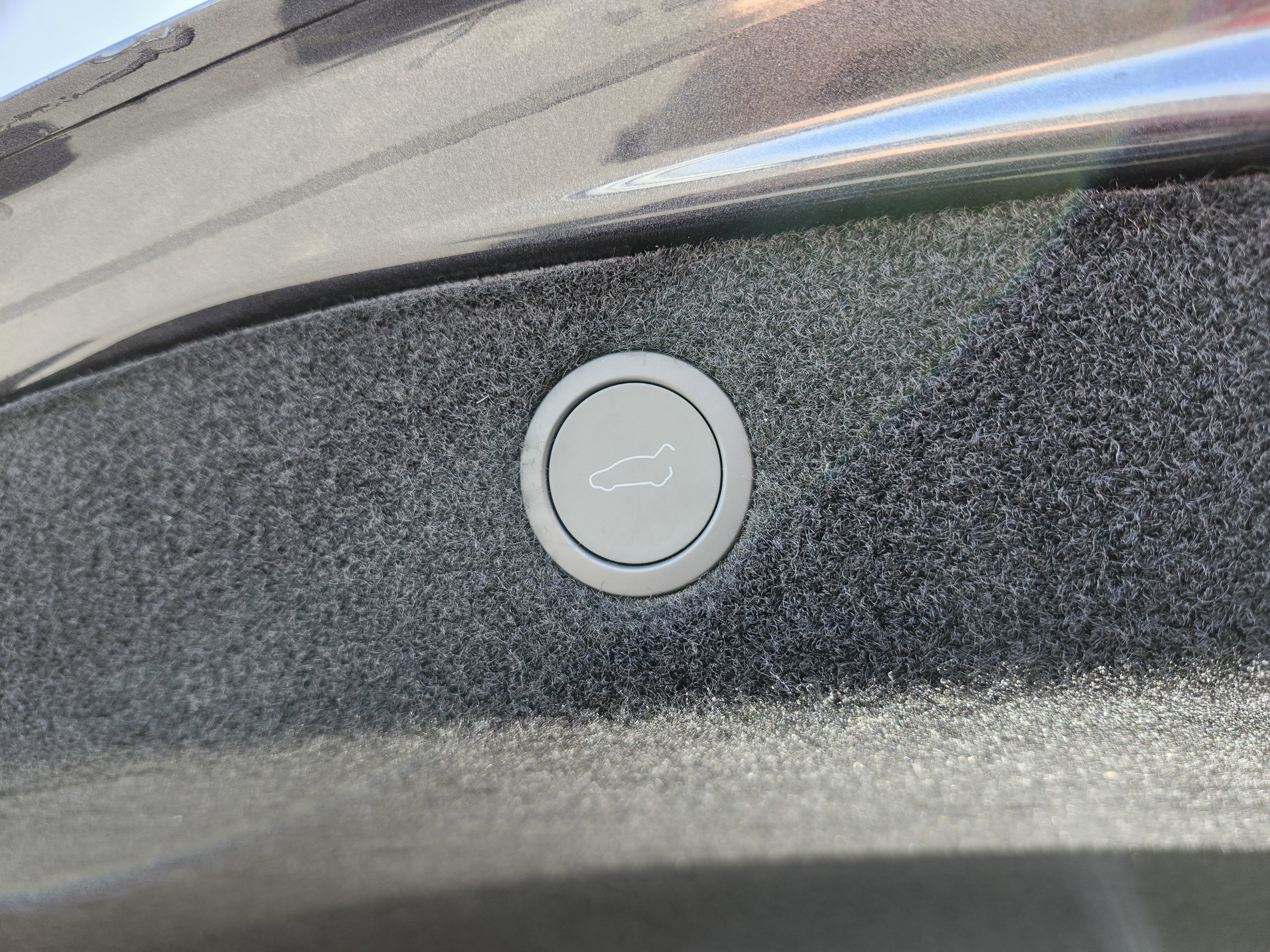 Used 2024 Tesla Model 3 Standard Range image 23