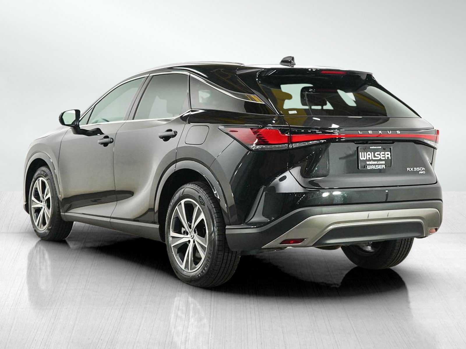 Used 2024 Lexus RX 350h w/ Convenience Package AWD/4WD image 4