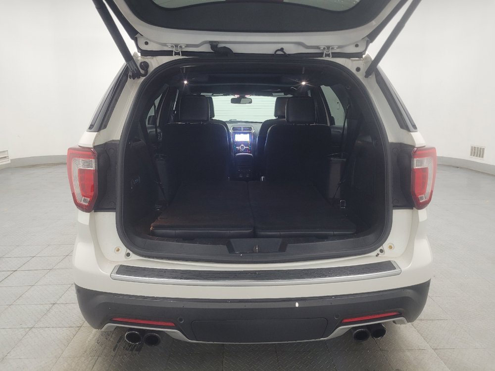 Used 2019 Ford Explorer Platinum AWD/4WD image 29