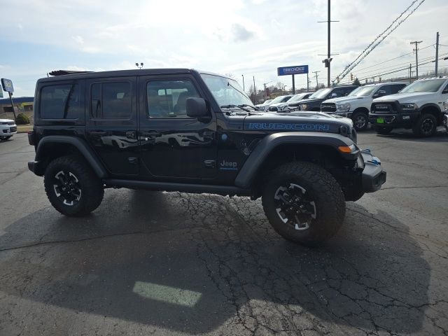 Used 2025 Jeep Wrangler Unlimited Rubicon 4xe w/ Safety Group image 13