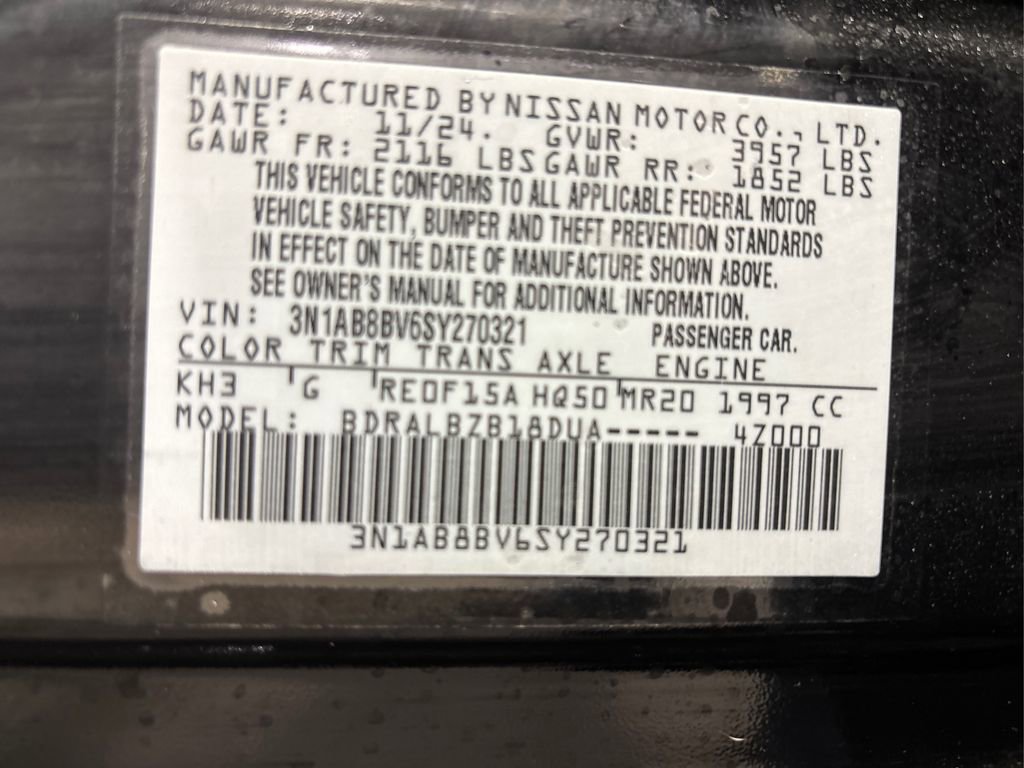 Used 2025 Nissan Sentra S image 16