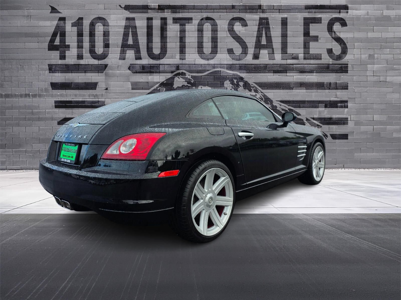 Used 2005 Chrysler Crossfire Limited RWD image 3