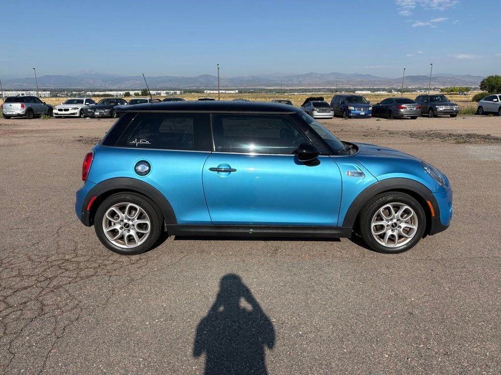 Used 2017 MINI Cooper S FWD image 4