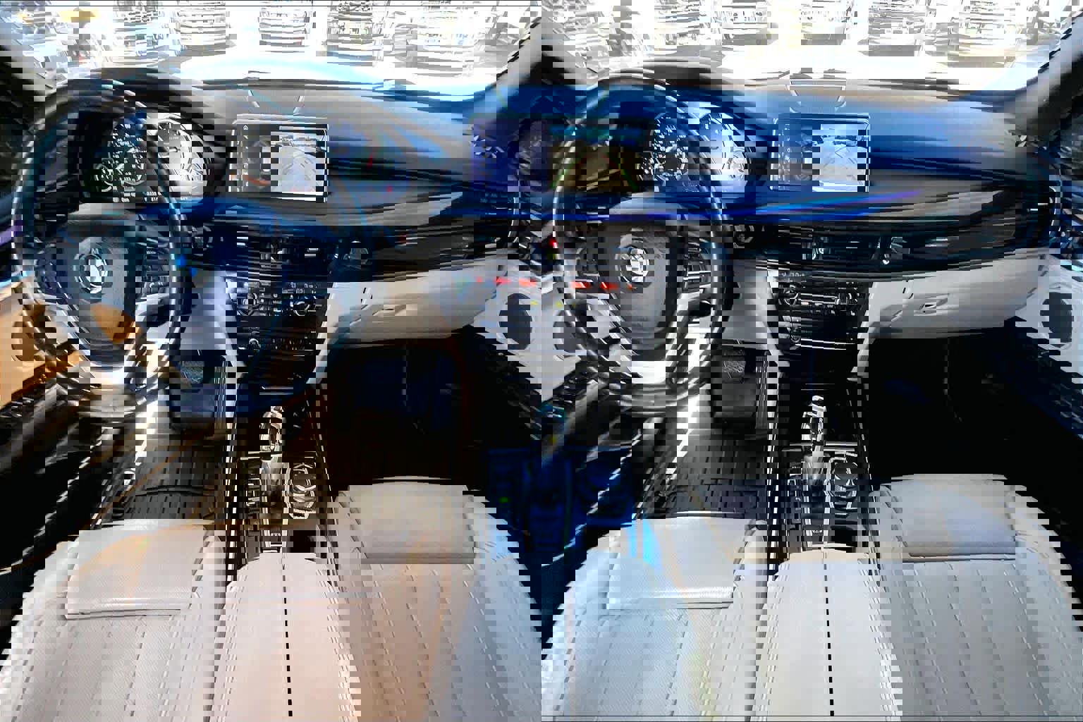 Used 2017 BMW X5 xDrive35d image 14