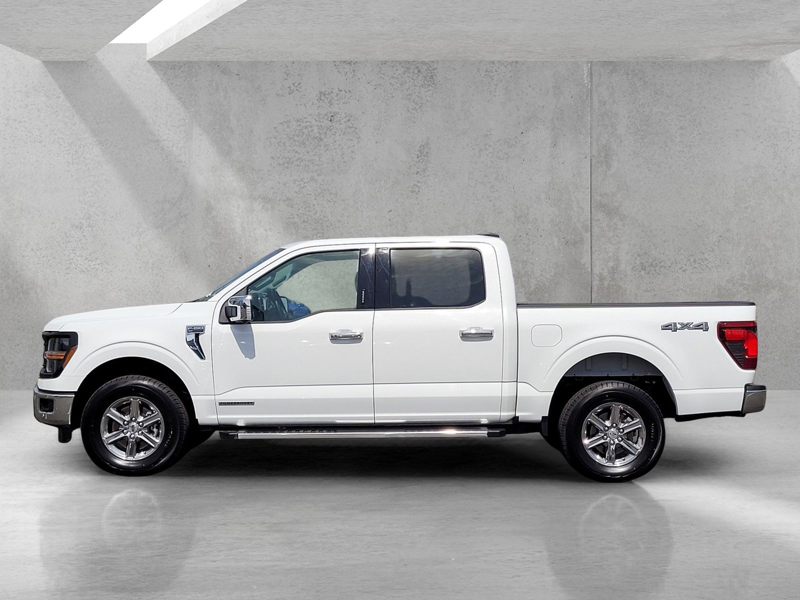 Used 2024 Ford F150 XLT w/ Equipment Group 302A MID AWD/4WD image 7