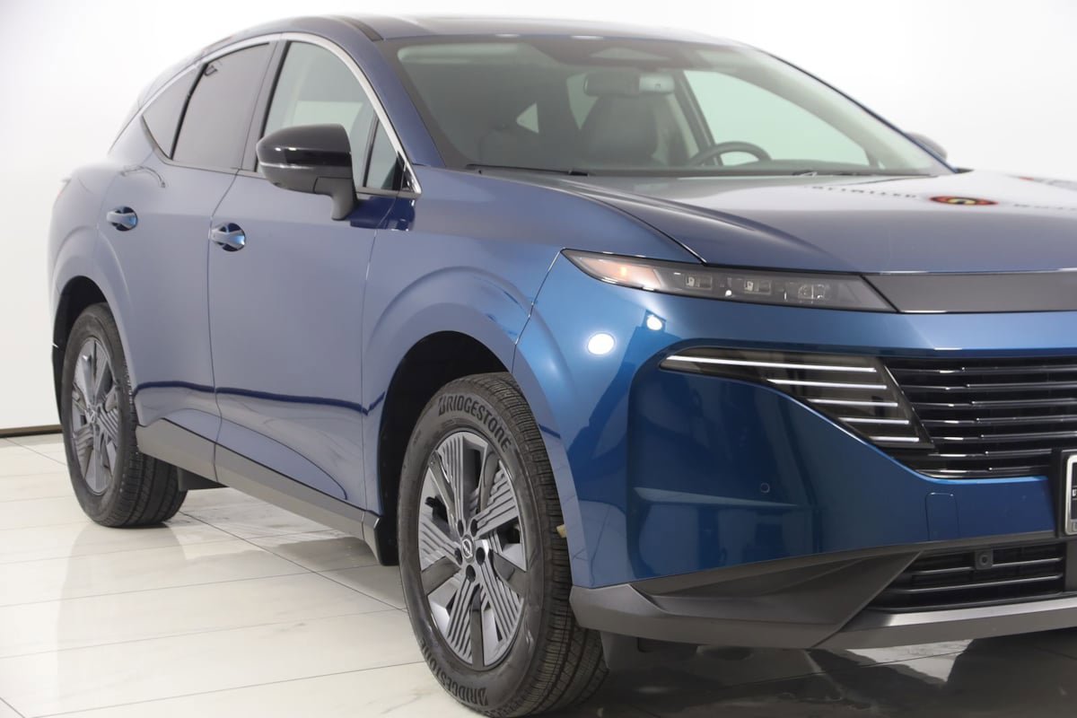 Used 2025 Nissan Murano SL AWD/4WD image 46