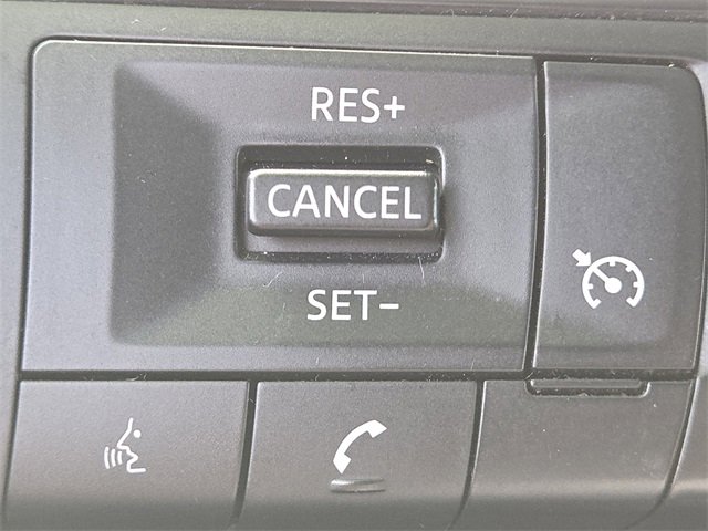 Used 2024 Nissan Rogue S image 13