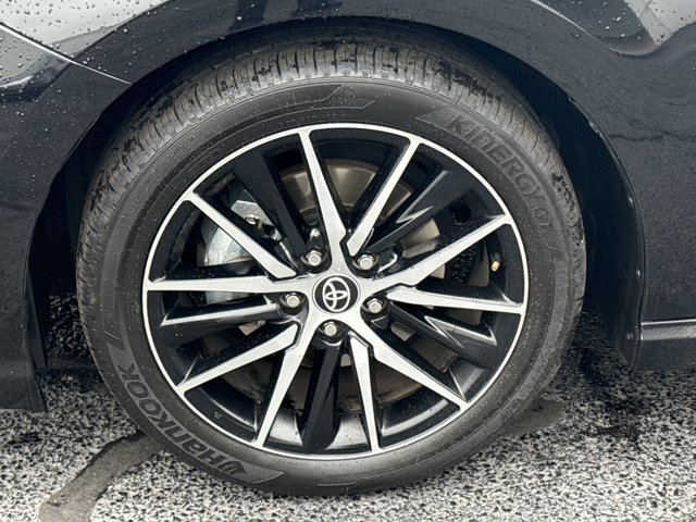 Used 2023 Toyota Camry SE image 14