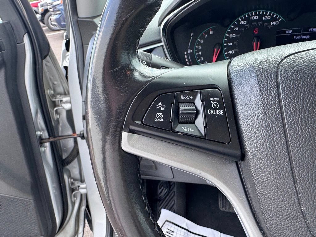 Used 2019 Chevrolet Trax Premier AWD/4WD image 12