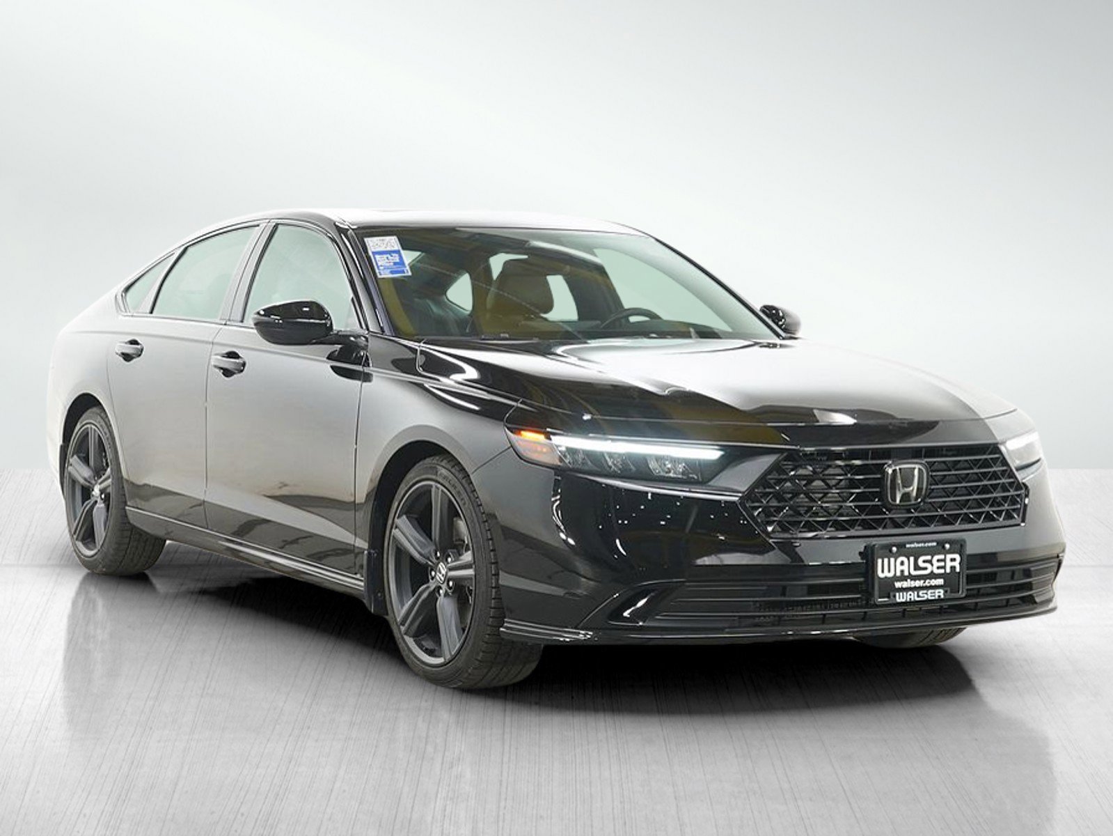 Used 2024 Honda Accord Sport image 7