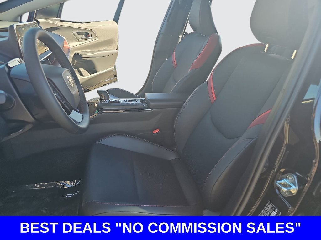 Used 2026 Toyota Prius Plug-In Hybrid FWD image 14
