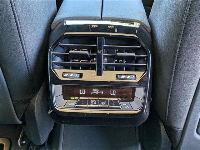 Certified 2024 BMW iX xDrive50 w/ Sport Package AWD/4WD image 18