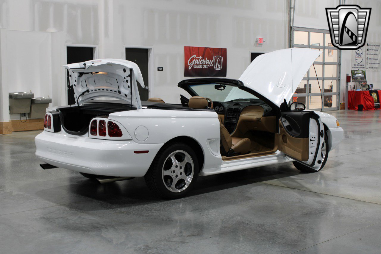 Used 1996 Ford Mustang Cobra image 19
