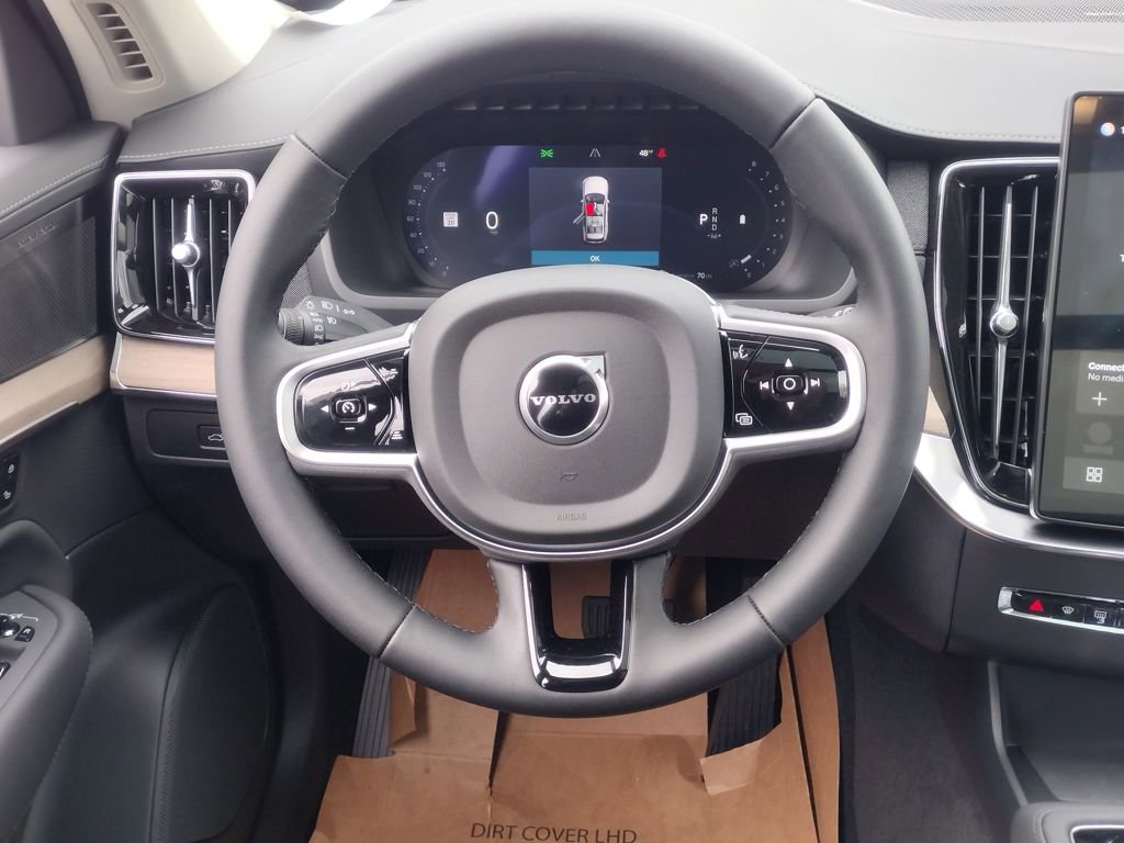 New 2026 Volvo XC90 B6 Plus w/ Protection Package image 23