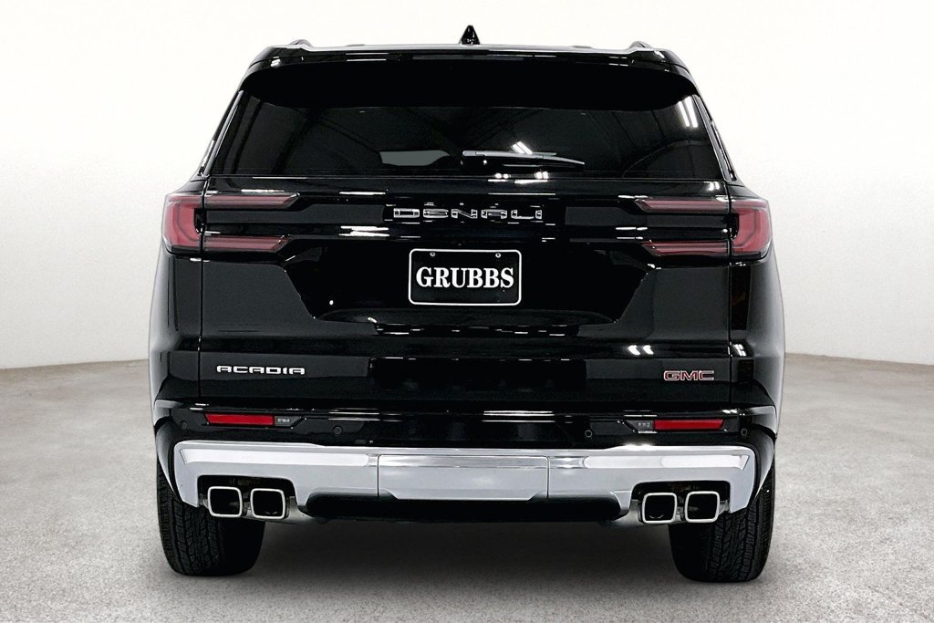 Used 2025 GMC Acadia Denali w/ Super Cruise Package FWD image 5