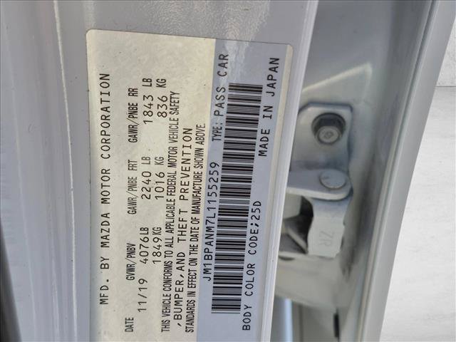 Used 2020 MAZDA MAZDA3 Hatchback w/ Premium Package FWD image 24