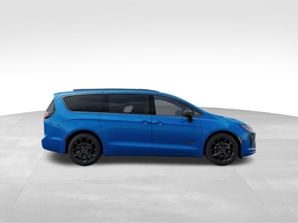 New 2027 Chrysler Pacifica Select FWD image 22