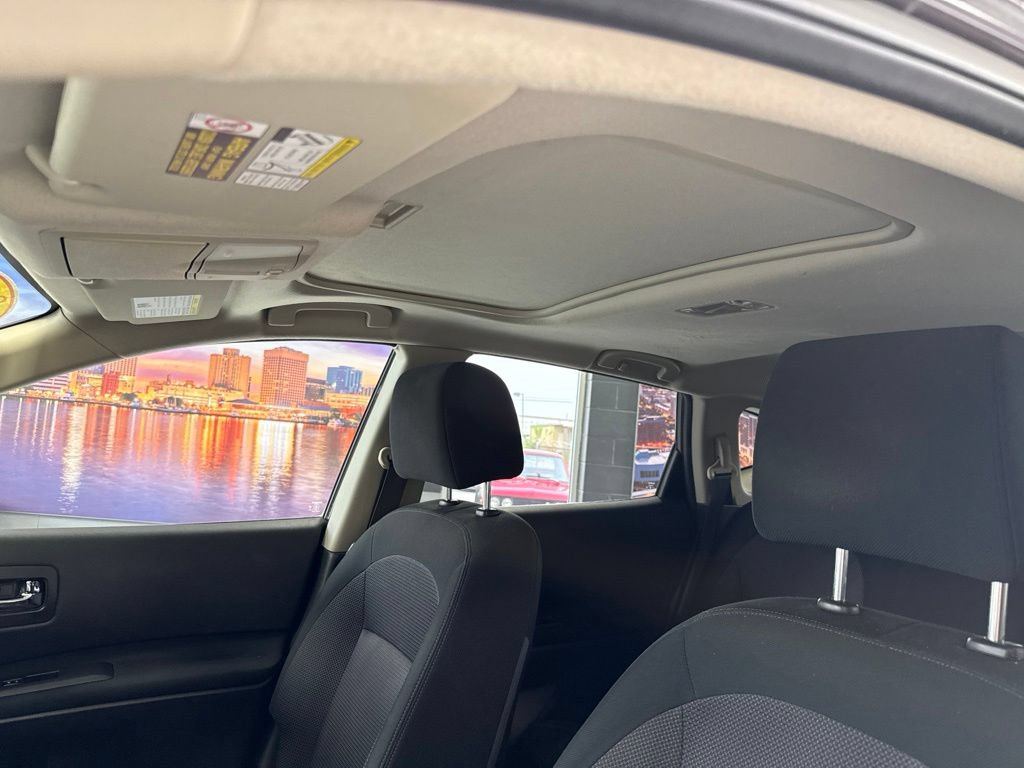 Used 2013 Nissan Rogue SV w/ Premium Pkg AWD/4WD image 19