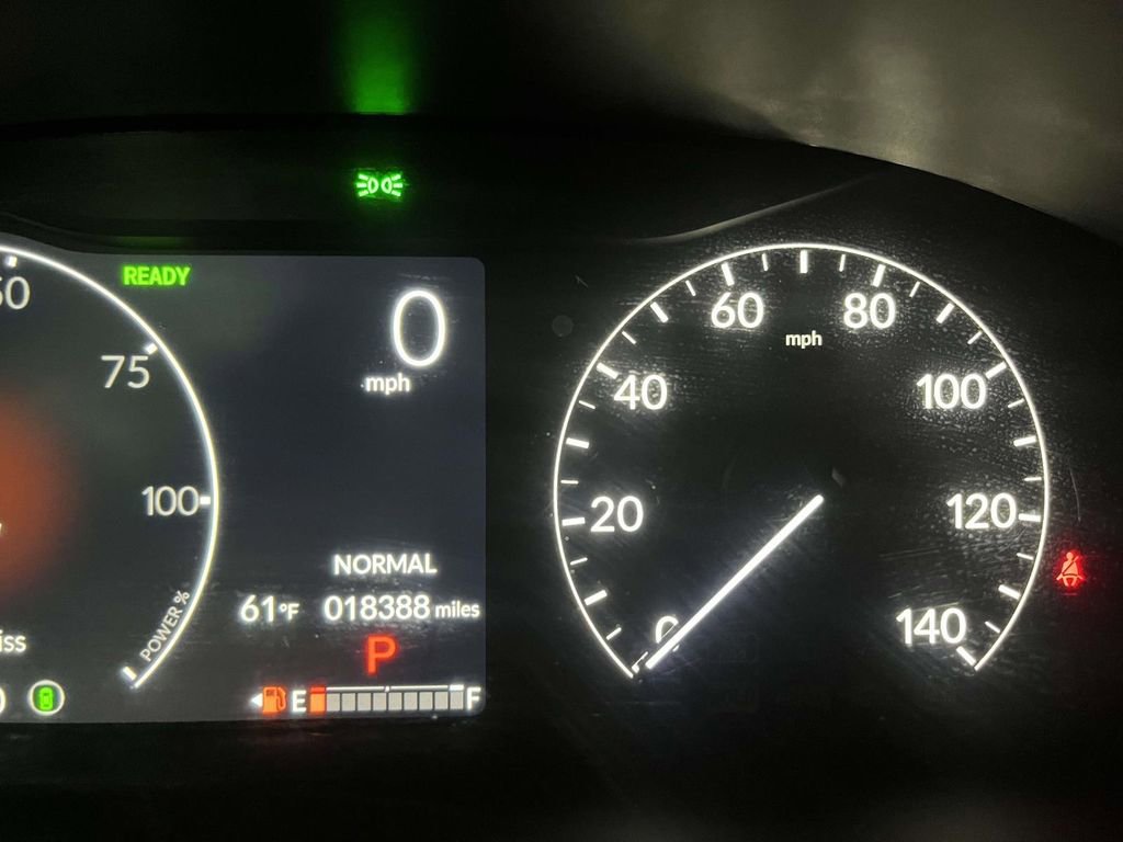 Used 2025 Honda CR-V Sport image 26