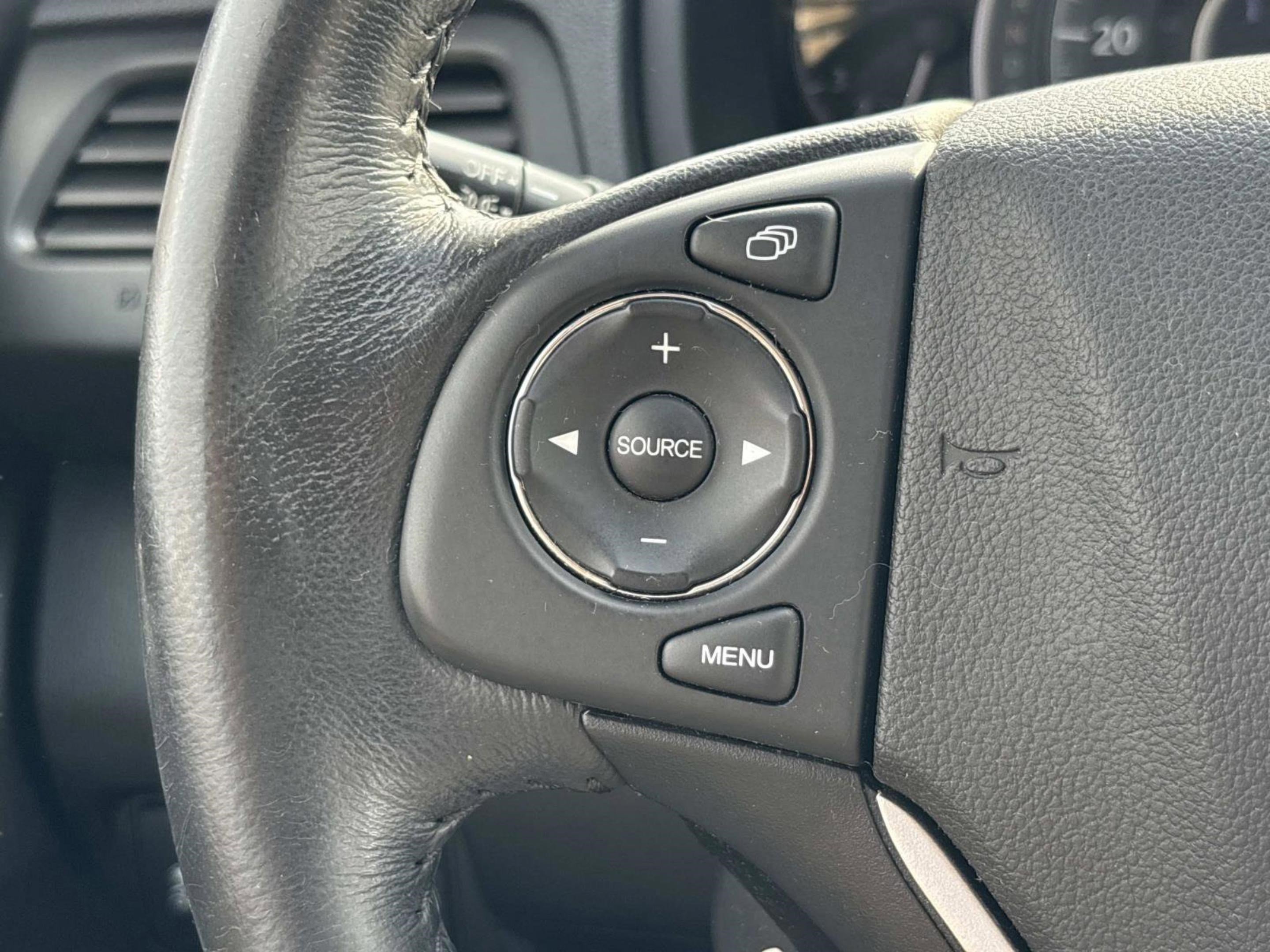 Used 2015 Honda CR-V EX-L image 27