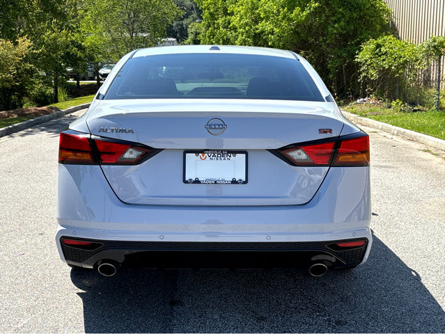 Certified 2025 Nissan Altima 2.5 SR w/ SR Premium Package FWD image 23