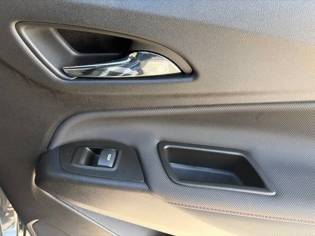 Used 2023 Chevrolet Equinox RS AWD/4WD image 33