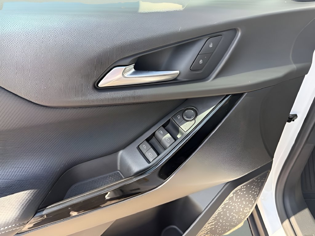 New 2027 Chevrolet Equinox LT FWD image 10