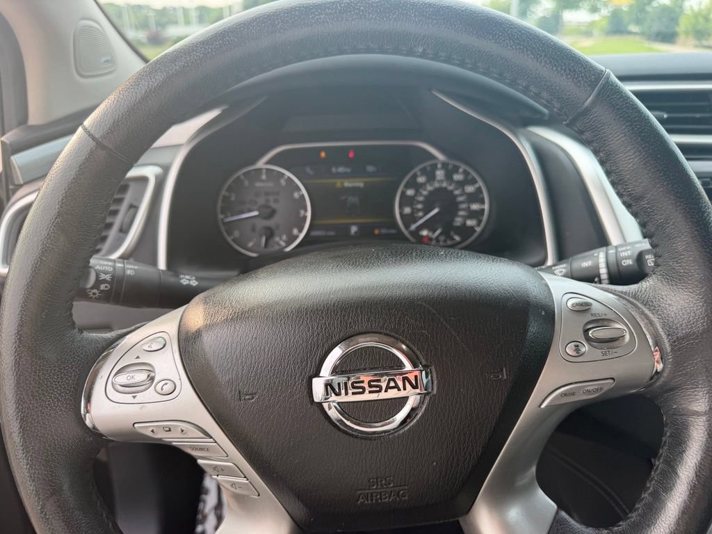 Used 2018 Nissan Murano SL AWD/4WD image 16